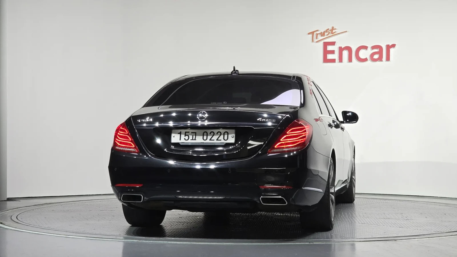 Mercedes-Benz S 500 4MATIC !BURMESTER!PANO/CAM/EKPAHИ, снимка 4 - Автомобили и джипове - 55204265