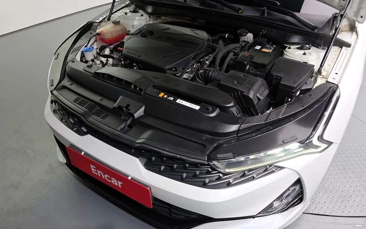 Kia K5 ФАБРИЧНА ГАЗ| LANE ASSIST| CRUISE| КРАЙНА ЦЕНА, снимка 16 - Автомобили и джипове - 55242569