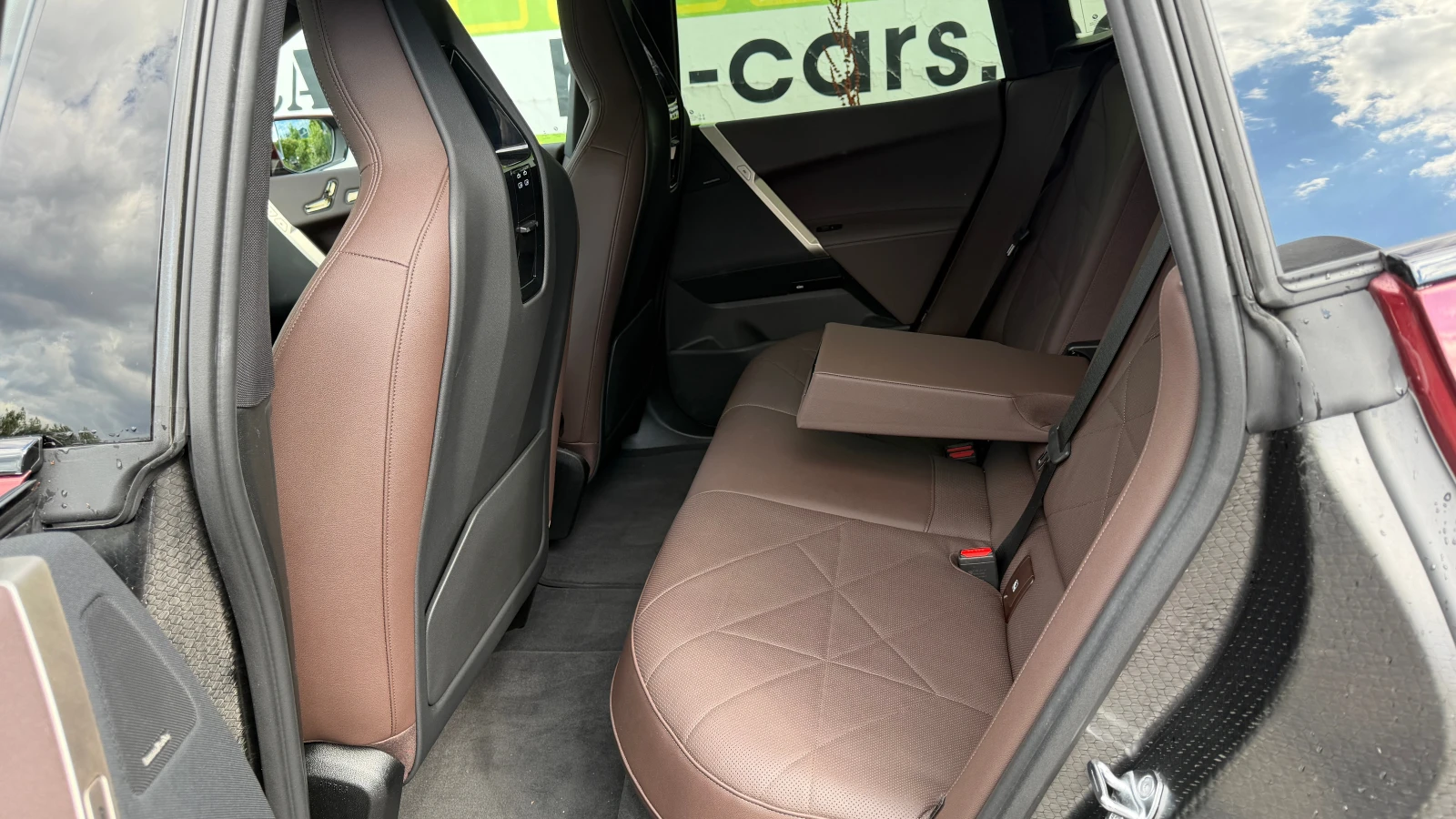 BMW iX 50 M Spoort xDrixe, снимка 9 - Автомобили и джипове - 55283270