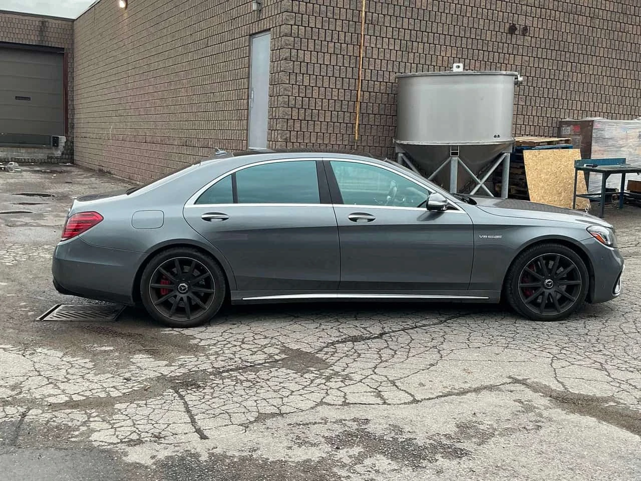 Mercedes-Benz S 63  AMG / 360 / DIS / HUD / BURMESTER / CARFAX | Mobile.bg � ����������� 3