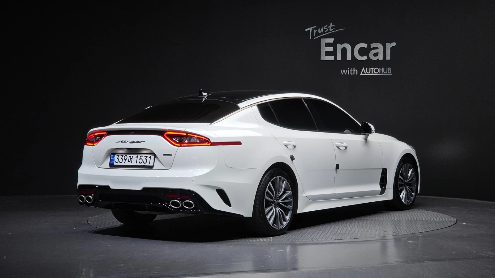 Kia Stinger 2.0 Turbo AWD Platinum (Model 2018), снимка 2 - Автомобили и джипове - 55656157