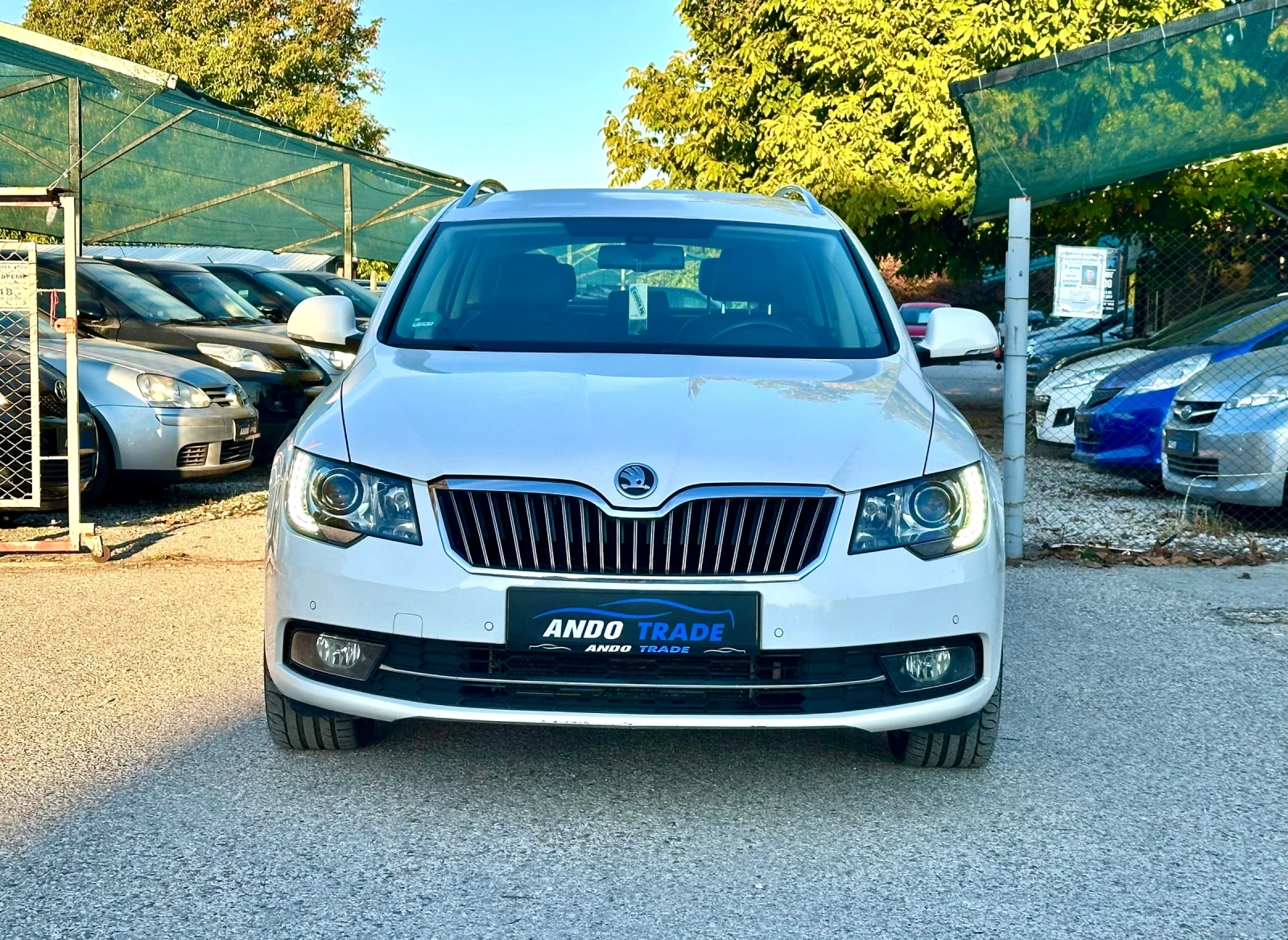 Skoda Superb 2.0 TDI, снимка 2 - Автомобили и джипове - 56394880
