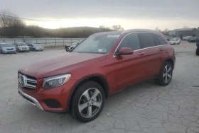  Mercedes-Benz GLC 30...