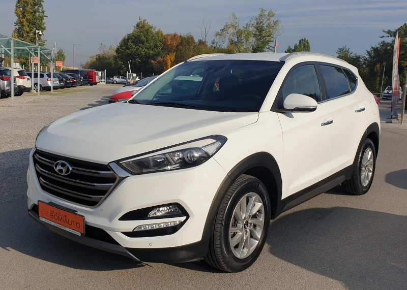 Hyundai Tucson 2.0CRDi* 4X4* LED* XPOSSIBLE* NAVI* EURO-6B, снимка 1 - Автомобили и джипове - 47614765