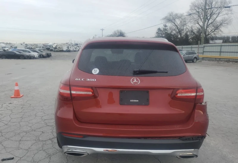 Mercedes-Benz GLC 300, снимка 6 - Автомобили и джипове - 49570873