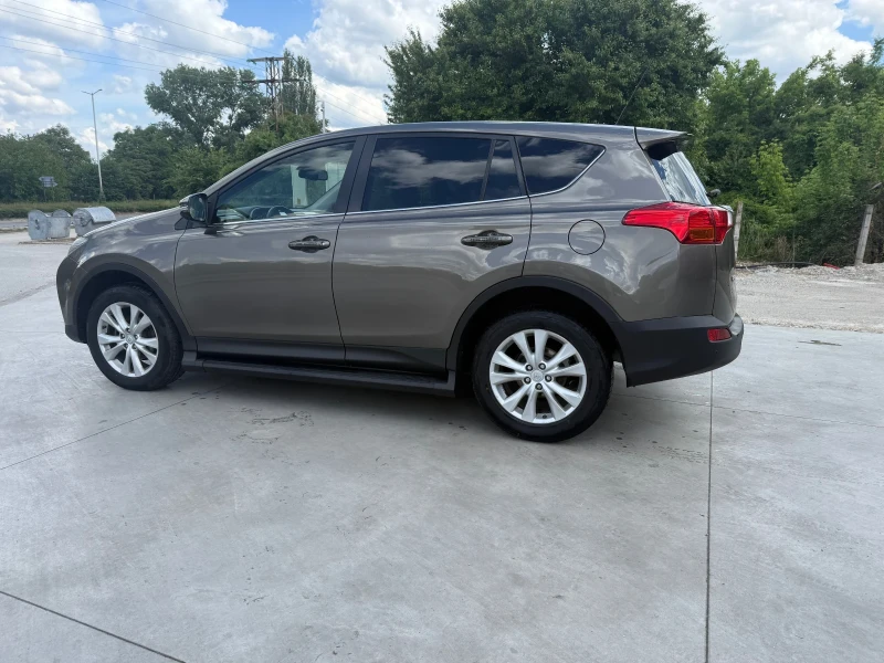 Toyota Rav4, снимка 4 - Автомобили и джипове - 51491327