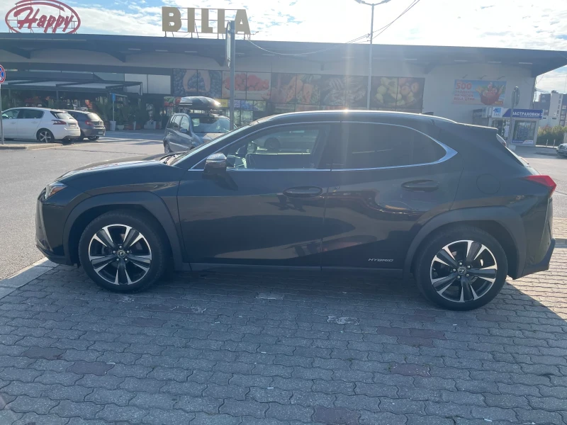Lexus UX 250h, снимка 4 - Автомобили и джипове - 51663401