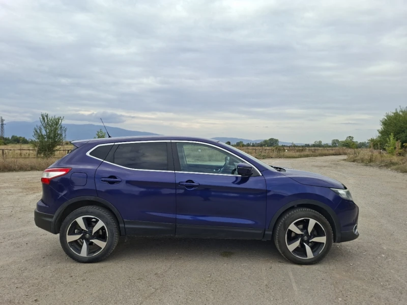 Nissan Qashqai, снимка 3 - Автомобили и джипове - 52404938