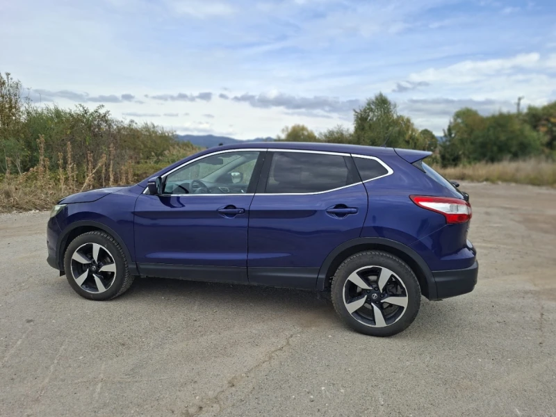 Nissan Qashqai, снимка 2 - Автомобили и джипове - 52404938
