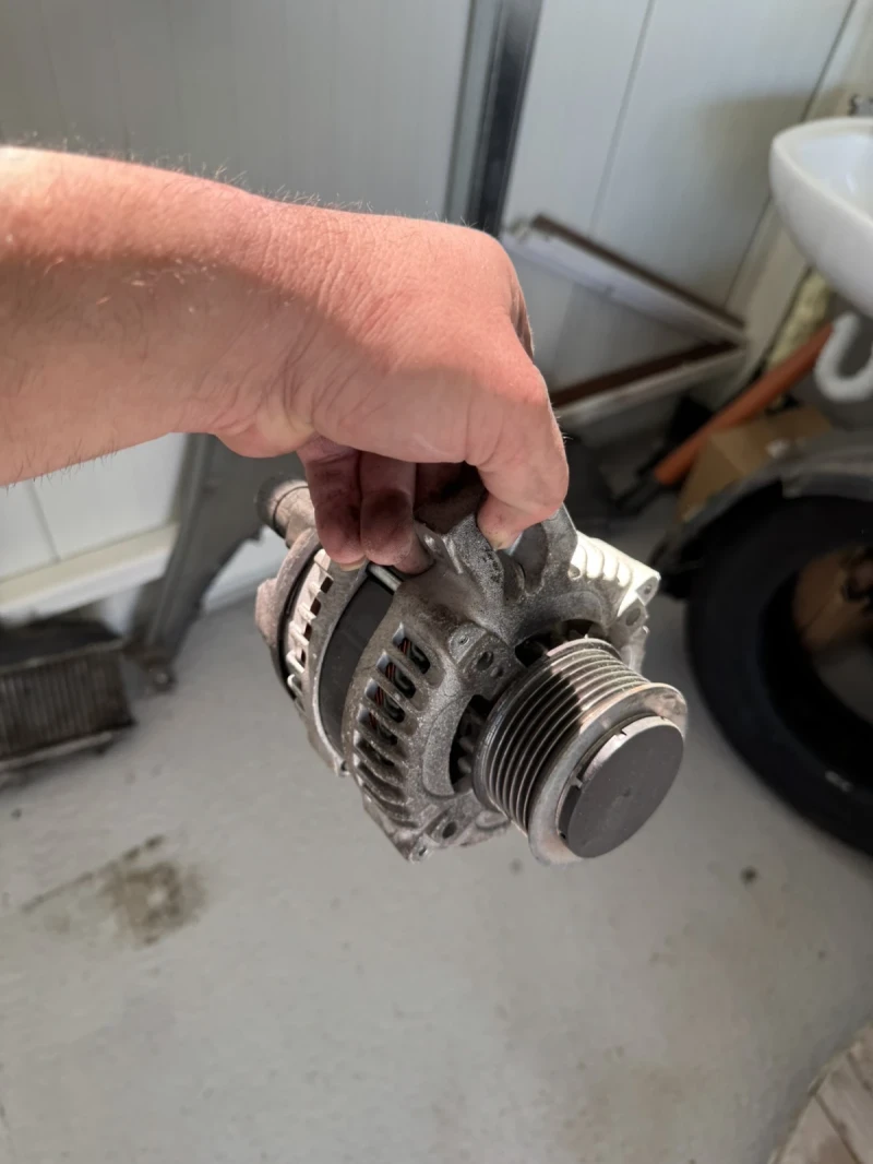 Honda Cr-v 140k, снимка 10 - Автомобили и джипове - 52422509