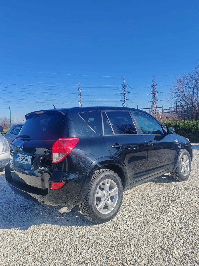 Toyota Rav4 2.2, 177к.с., снимка 3 - Автомобили и джипове - 53192142