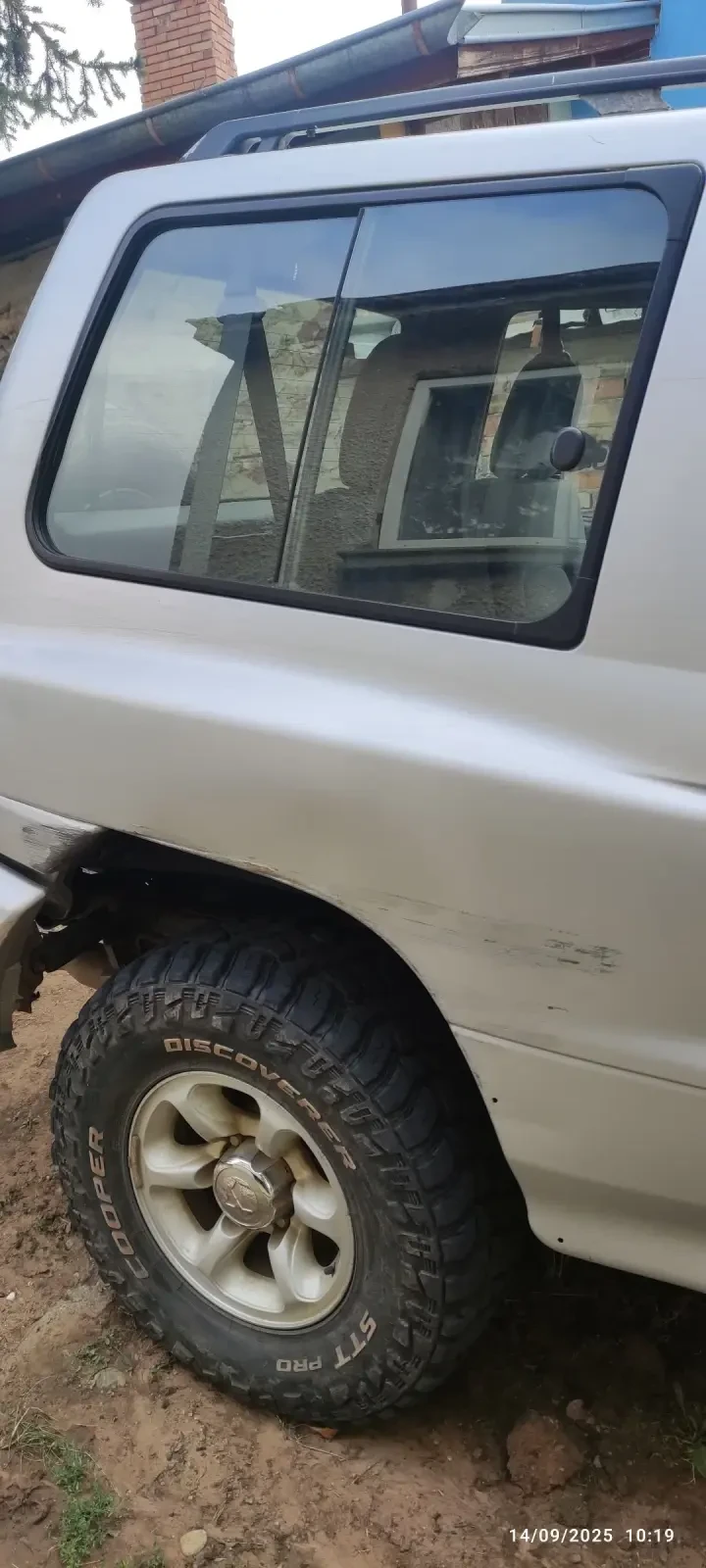 Mitsubishi Pajero 2.8TDI - изображение 4