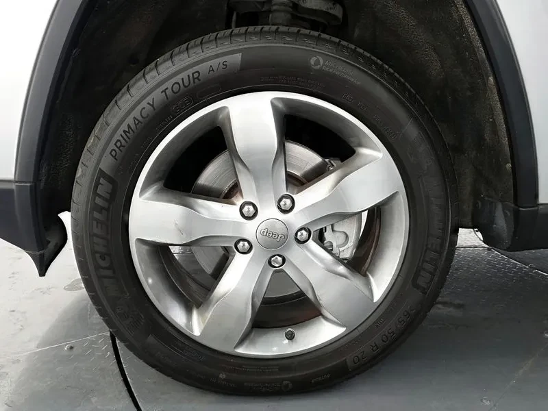 Jeep Cherokee 3.0 Diesel Overland Wk2, снимка 10 - Автомобили и джипове - 53943690