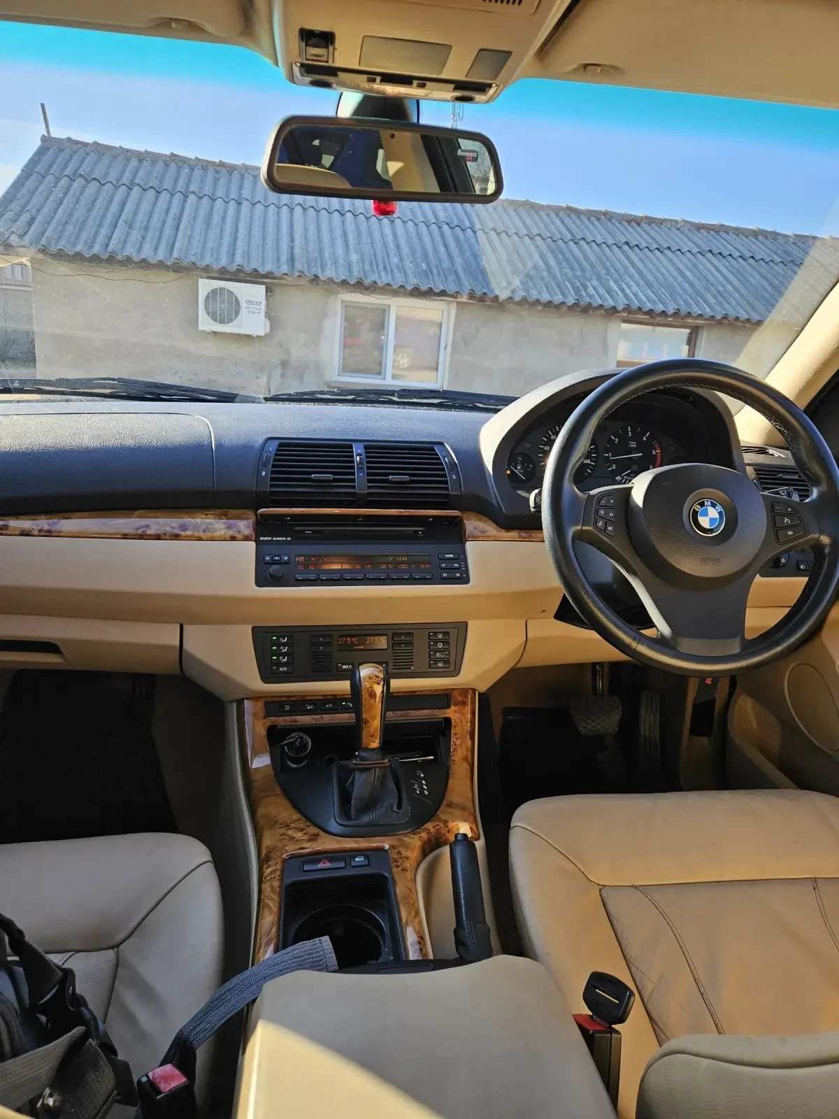 BMW X5  - изображение 9