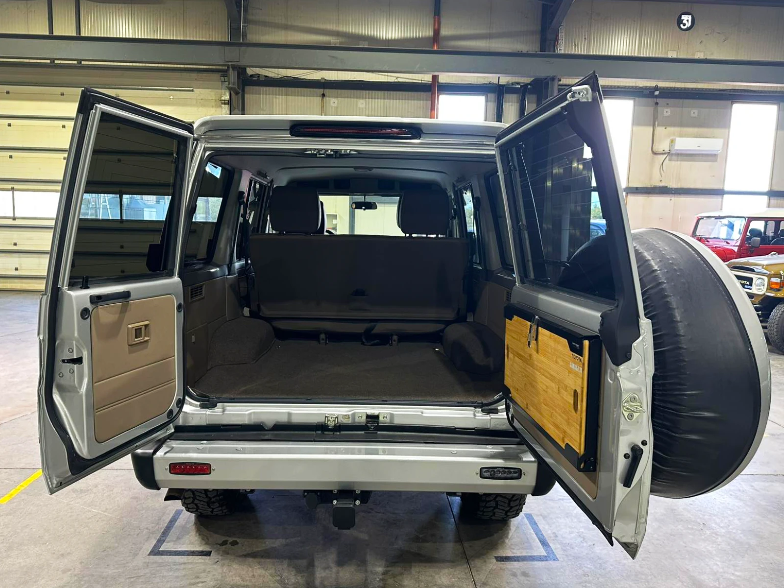 Toyota Land cruiser GRJ76 4.0 V6 - изображение 7