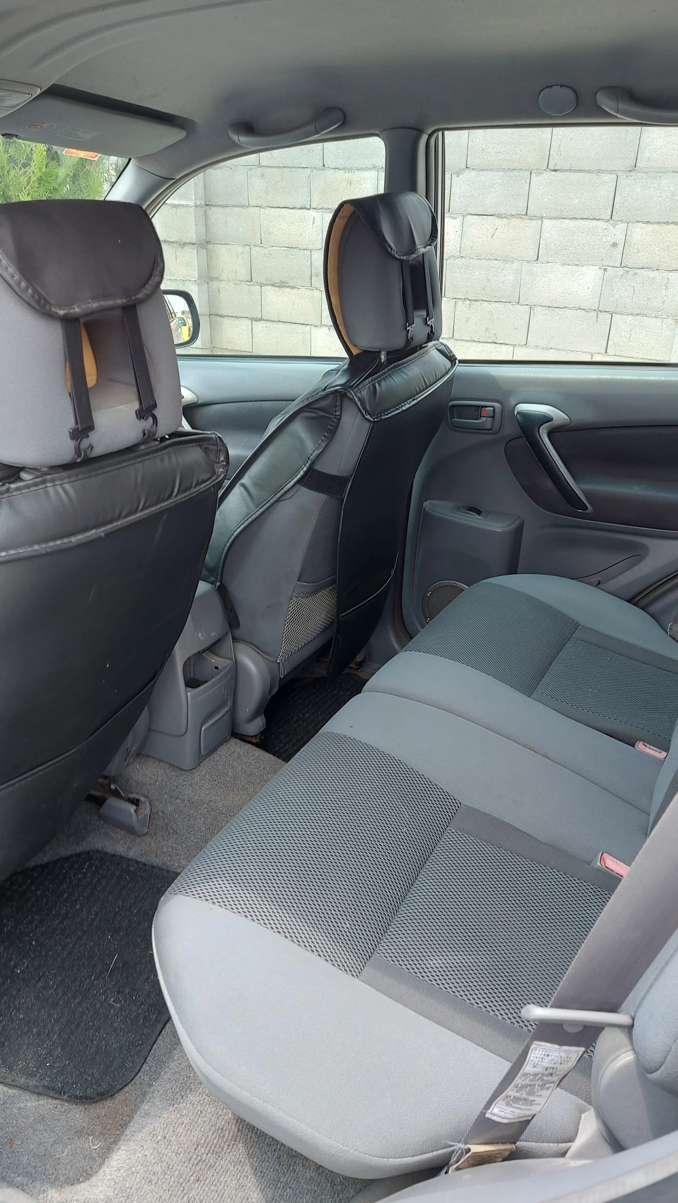 Toyota Rav4  - изображение 9