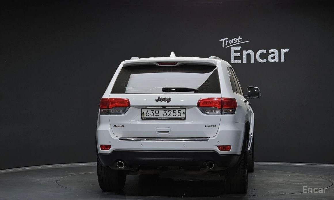 Jeep Grand cherokee LIMITED* 3.6* V6* 8ZF* ОБДУХВАНЕ* КАМЕРА* КЕЙЛЕС* , снимка 4 - Автомобили и джипове - 54123180