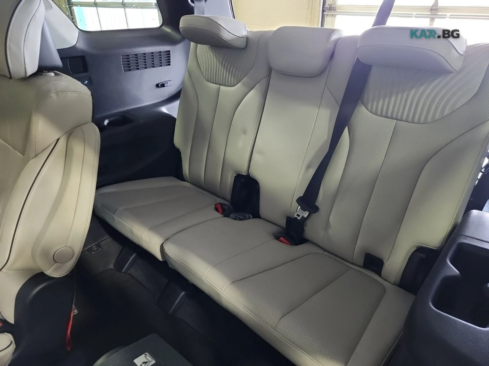 Hyundai Palisade Ultimate Calligraphy * AвтоКредит * (ЦЕНА ДО БГ), снимка 15 - Автомобили и джипове - 54826457