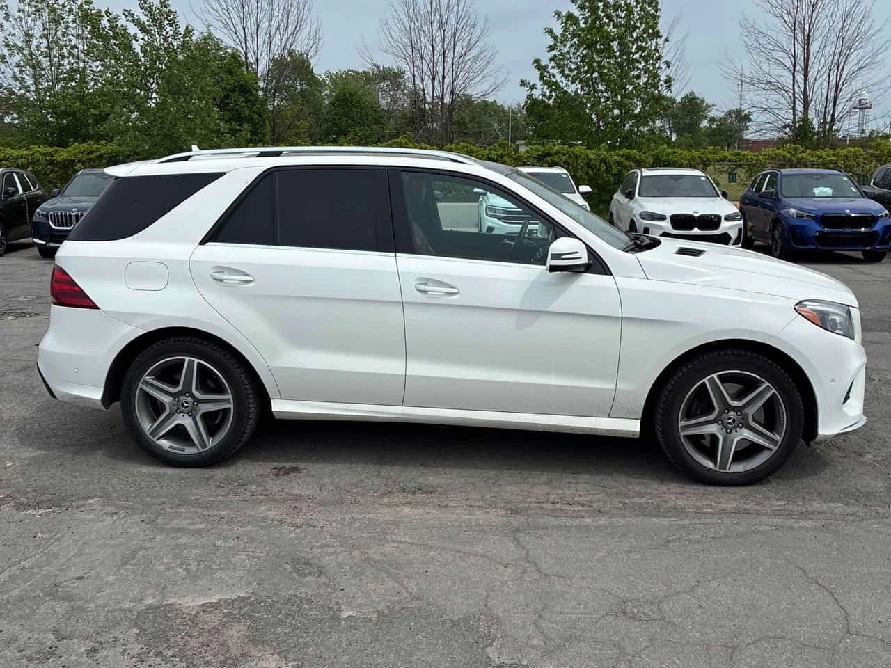 Mercedes-Benz GLE 400 369CAM| ПАМЕТ| ДИСТРОНИК| ПАНОРАМА| , снимка 3 - Автомобили и джипове - 55047161