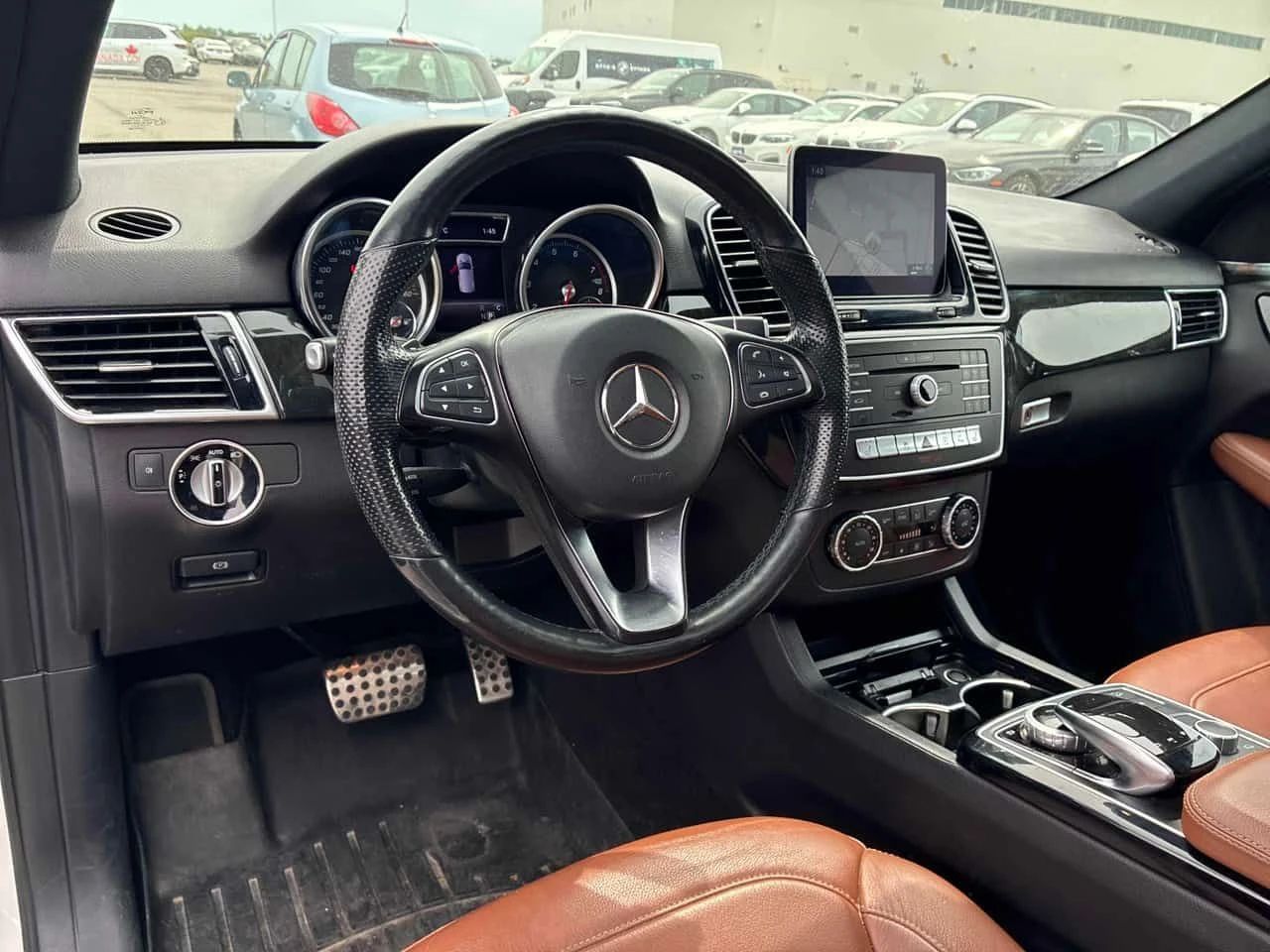 Mercedes-Benz GLE 400 369CAM| ПАМЕТ| ДИСТРОНИК| ПАНОРАМА| , снимка 8 - Автомобили и джипове - 55047161