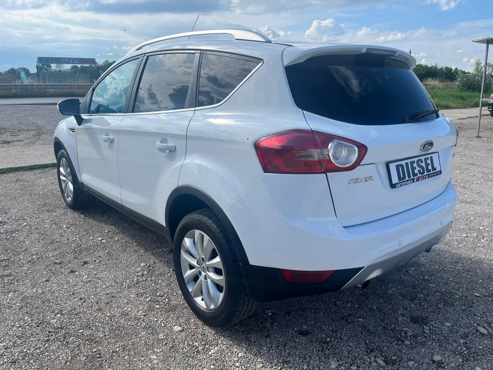 Ford Kuga 2.0TDCI-136-ITALIA, снимка 11 - Автомобили и джипове - 55140608