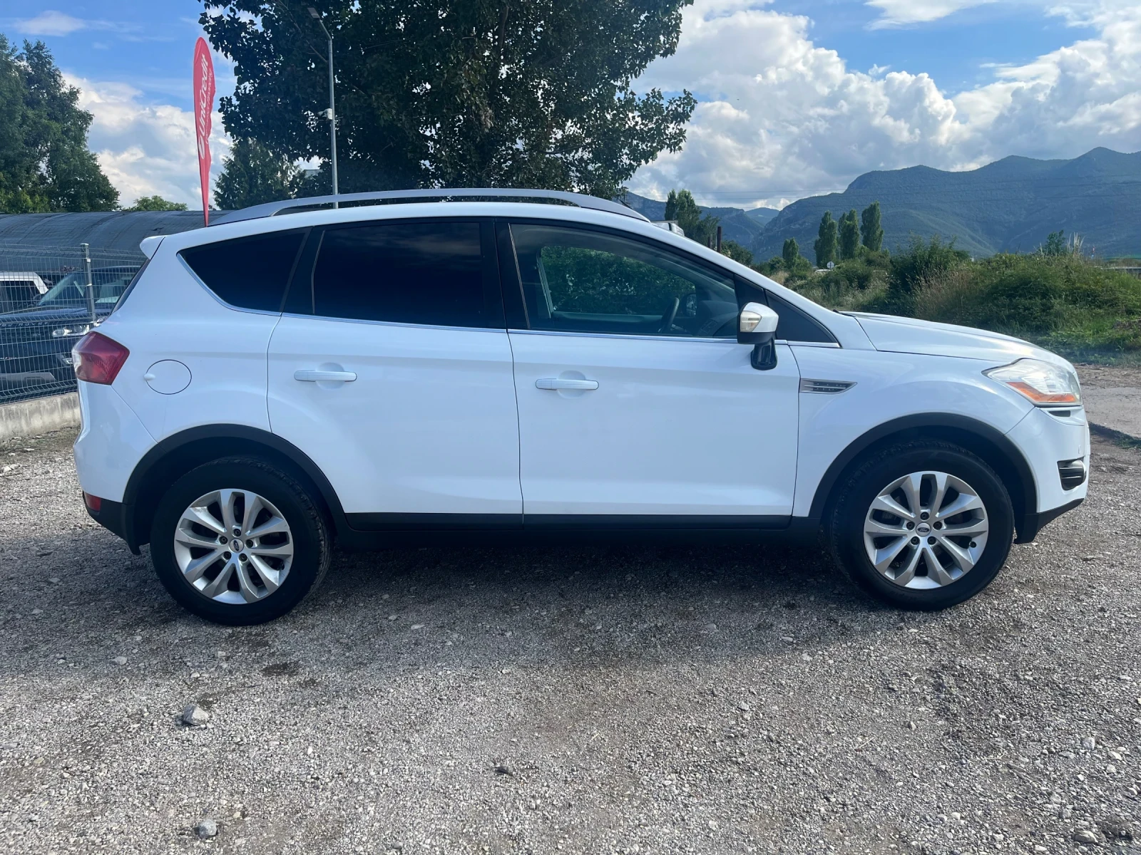 Ford Kuga 2.0TDCI-136-ITALIA, снимка 4 - Автомобили и джипове - 55140608