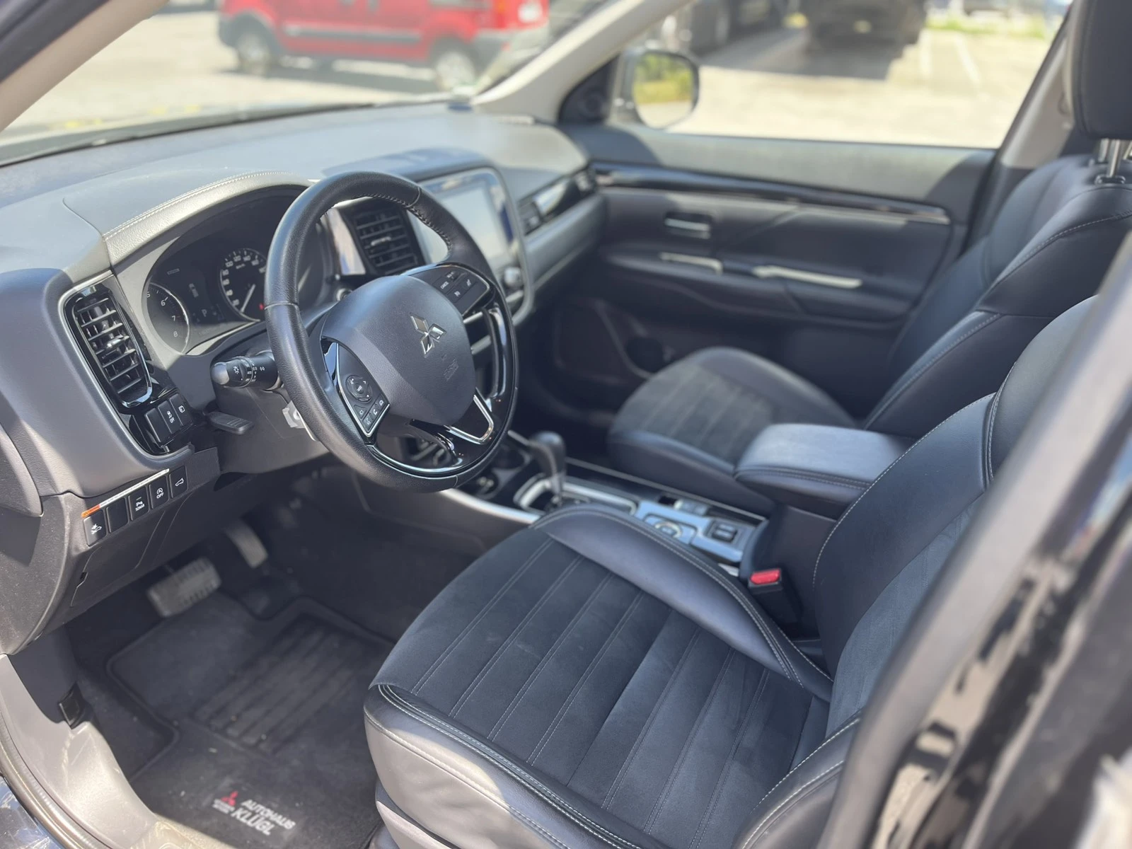 Mitsubishi Outlander MK 3 facelift 2.0 150 к.с. 4x4 Сервизна история, снимка 9 - Автомобили и джипове - 55241638