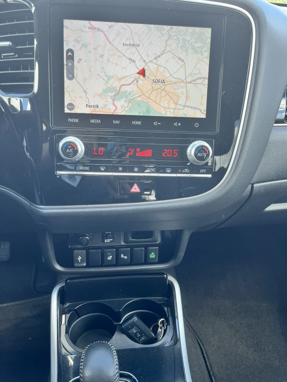 Mitsubishi Outlander MK 3 facelift 2.0 150 к.с. 4x4 Сервизна история, снимка 16 - Автомобили и джипове - 55241638