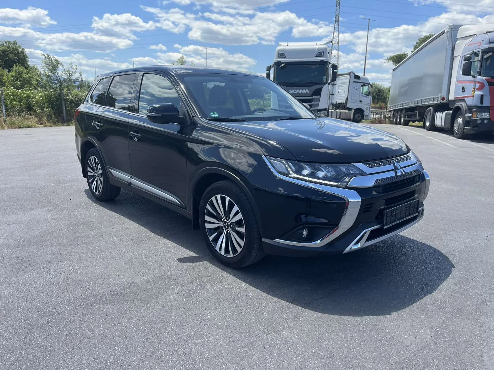 Mitsubishi Outlander MK 3 facelift 2.0 150 к.с. 4x4 Сервизна история