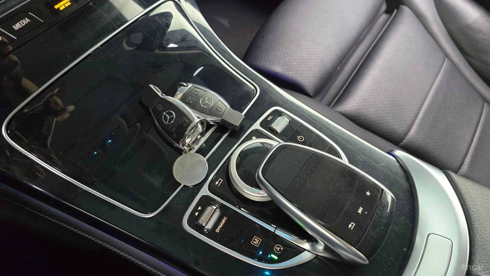 Mercedes-Benz GLC 220 COUPE* 4MATIC* КОЖА* ПОДГРЕВ* ПАНО* 360* , снимка 14 - Автомобили и джипове - 55485033