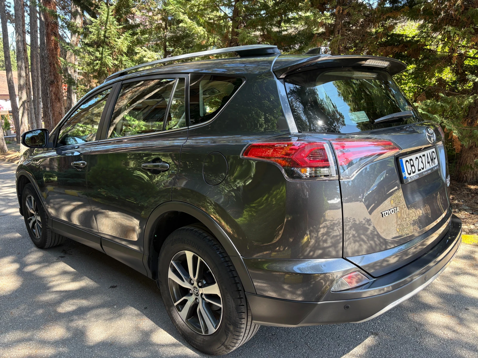 Toyota Rav4, снимка 6 - Автомобили и джипове - 55691670