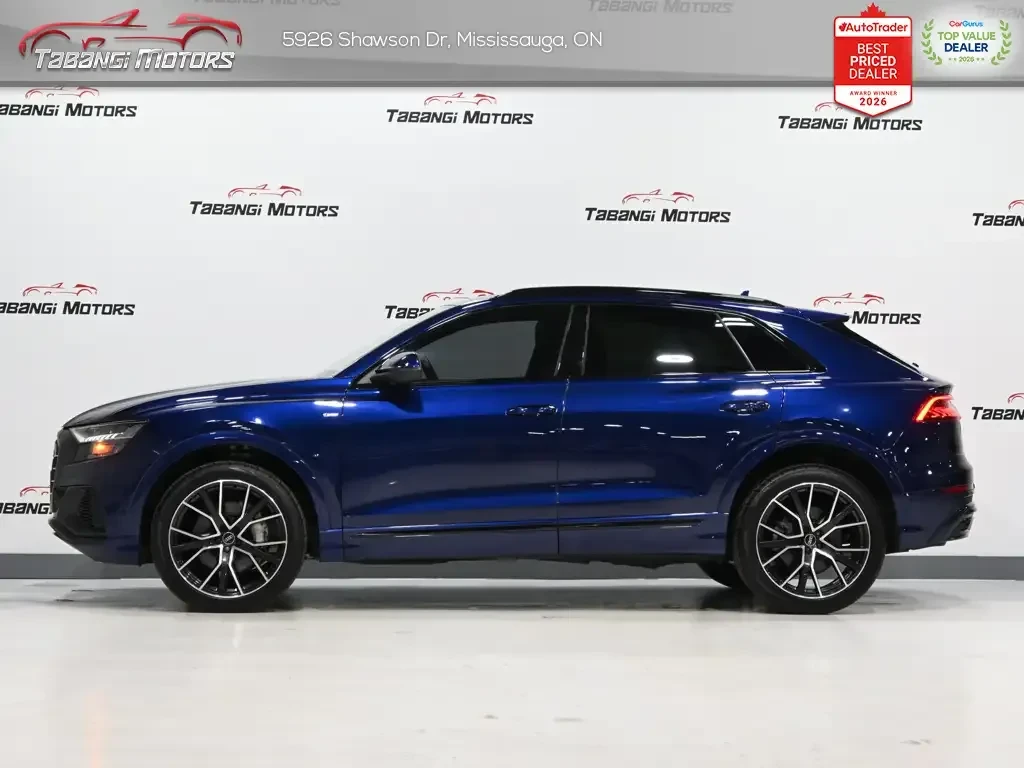Audi Q8 S-LINE| 360| MATRIX| ПАНО| ОБДУХ| ДИСТРОНИК, снимка 7 - Автомобили и джипове - 56118375