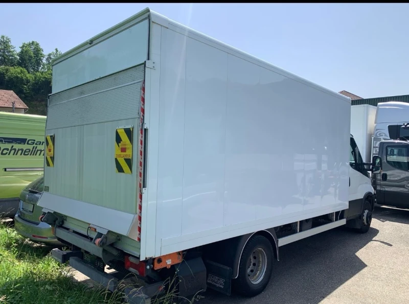 Iveco Daily, снимка 4 - Бусове и автобуси - 51146163