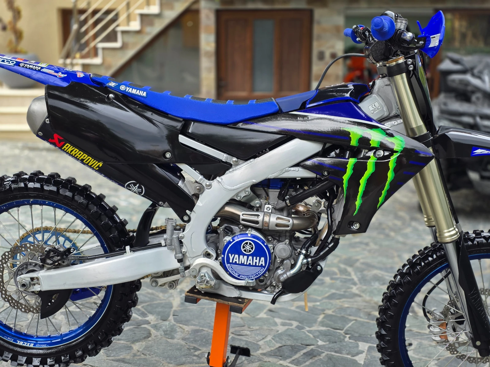 Yamaha Yzf 250/СТАРТЕР/ВРЪЗКА С ТЕЛЕФОНА/ЛИЗИНГ - изображение 6