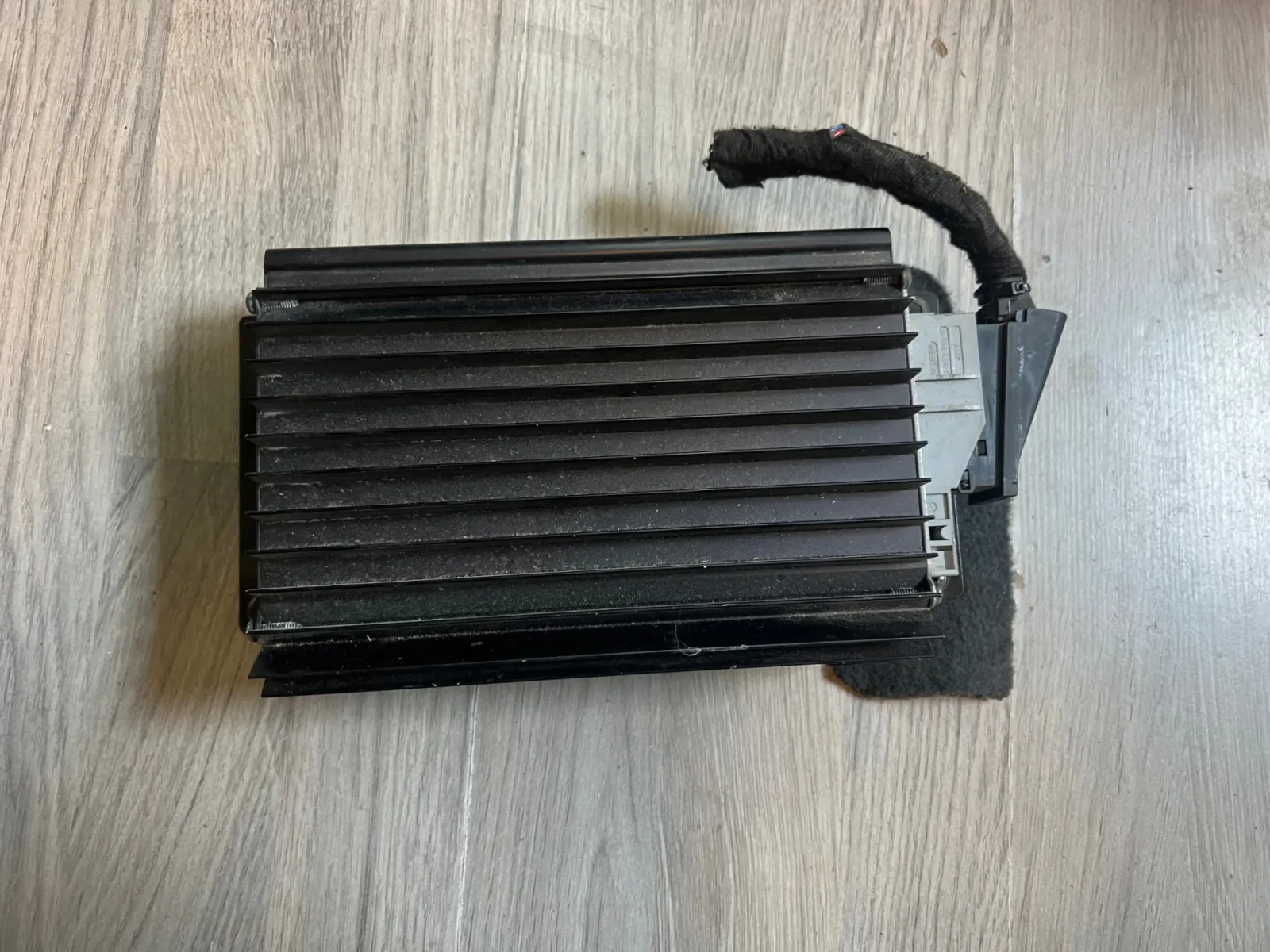 2208200289  Mercedes S class W220 BOSE 220 820 02 89  | Mobile.bg   1