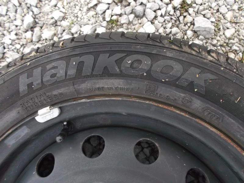 Гуми Летни 195/55R15, снимка 3 - Гуми и джанти - 20993626