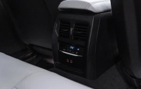 BMW M3 Competition xDrive, снимка 9