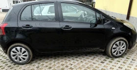 Toyota Yaris 1.1, снимка 9