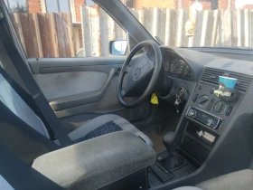Mercedes-Benz C 200 - 900 € - 31030408 4