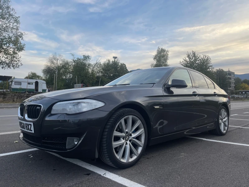 BMW 520 D AUTO, снимка 3 - Автомобили и джипове - 47582283