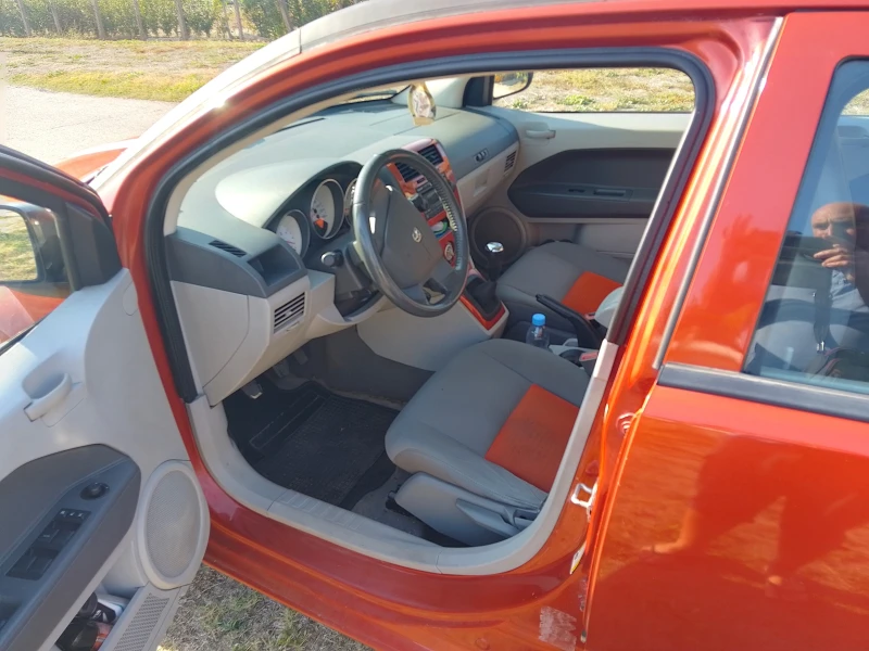 Dodge Caliber SX, снимка 5 - Автомобили и джипове - 47635555