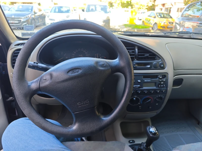 Ford Fiesta, снимка 8 - Автомобили и джипове - 47807513