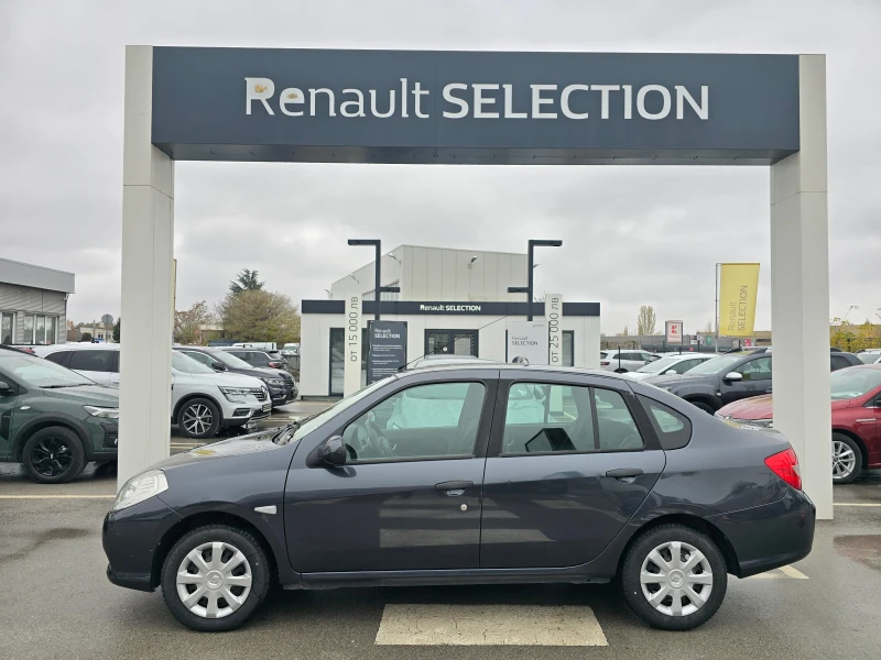 Renault Symbol 1.4i , снимка 3 - Автомобили и джипове - 47958242