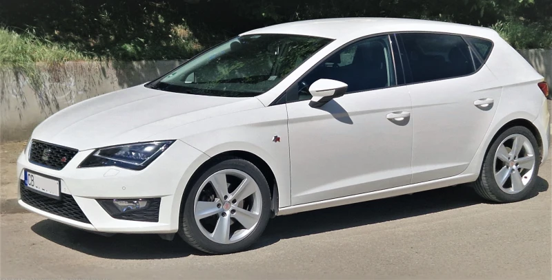 Seat Leon 1.4 FR, снимка 16 - Автомобили и джипове - 48915632