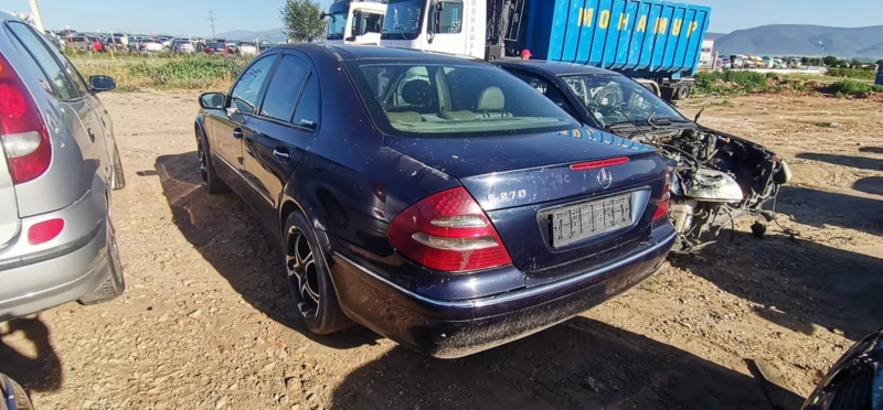 Mercedes-Benz E 270 2.7, снимка 2 - Автомобили и джипове - 50896731