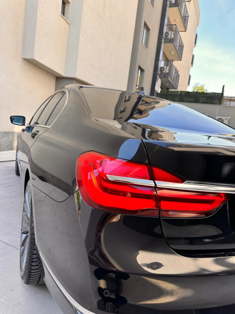 BMW 750 Внос от Германия, снимка 7 - Автомобили и джипове - 52630950