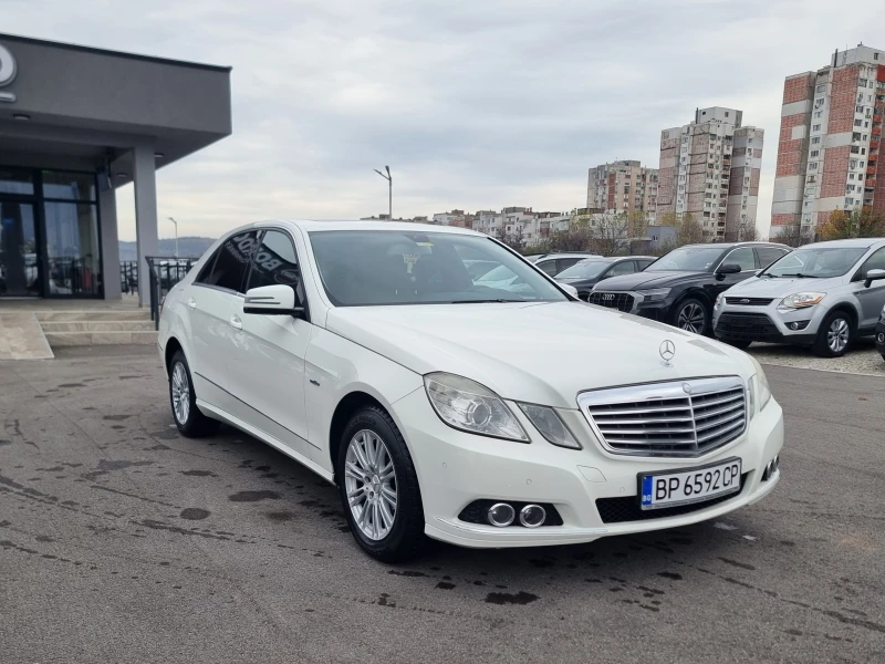 Mercedes-Benz E 200 2.2CDI, снимка 8 - Автомобили и джипове - 52447655