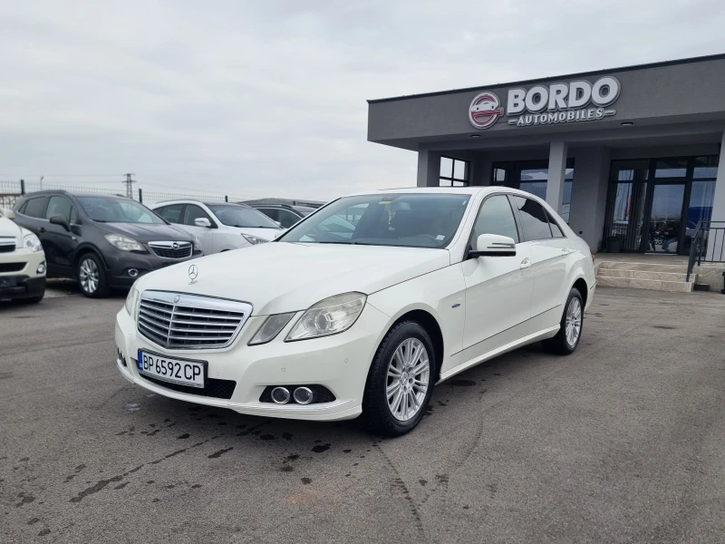 Mercedes-Benz E 200 2.2CDI, снимка 3 - Автомобили и джипове - 52447655