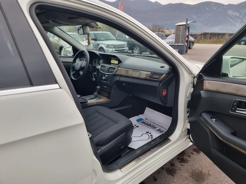 Mercedes-Benz E 200 2.2CDI, снимка 15 - Автомобили и джипове - 52447655