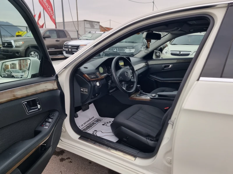 Mercedes-Benz E 200 2.2CDI, снимка 10 - Автомобили и джипове - 52447655